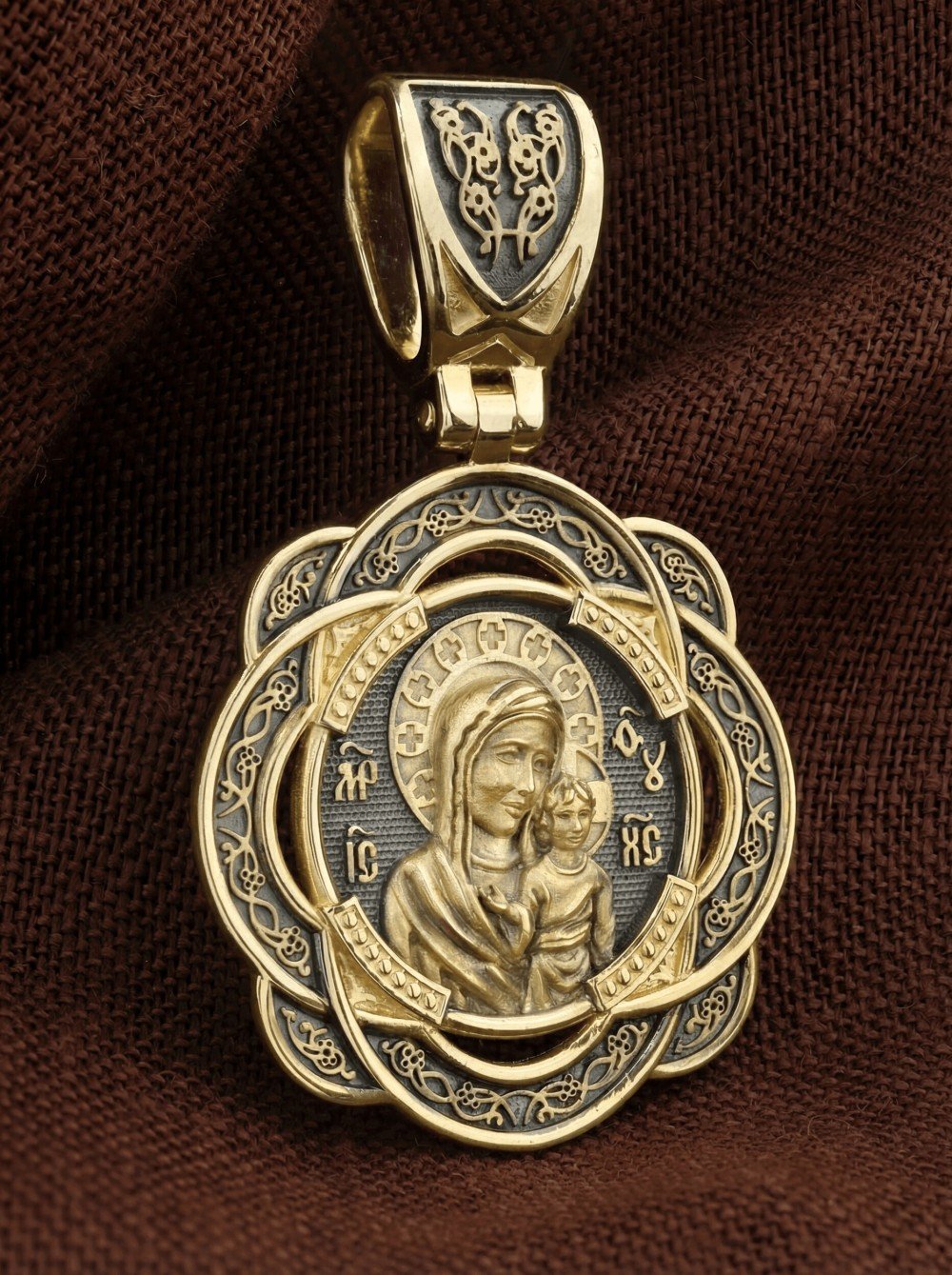 Образок из лимонного золота