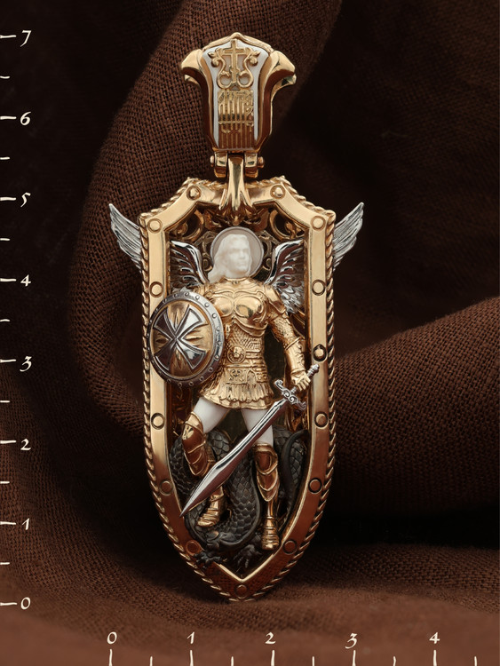 Образок из золота c эмаль и бивнем мамонта