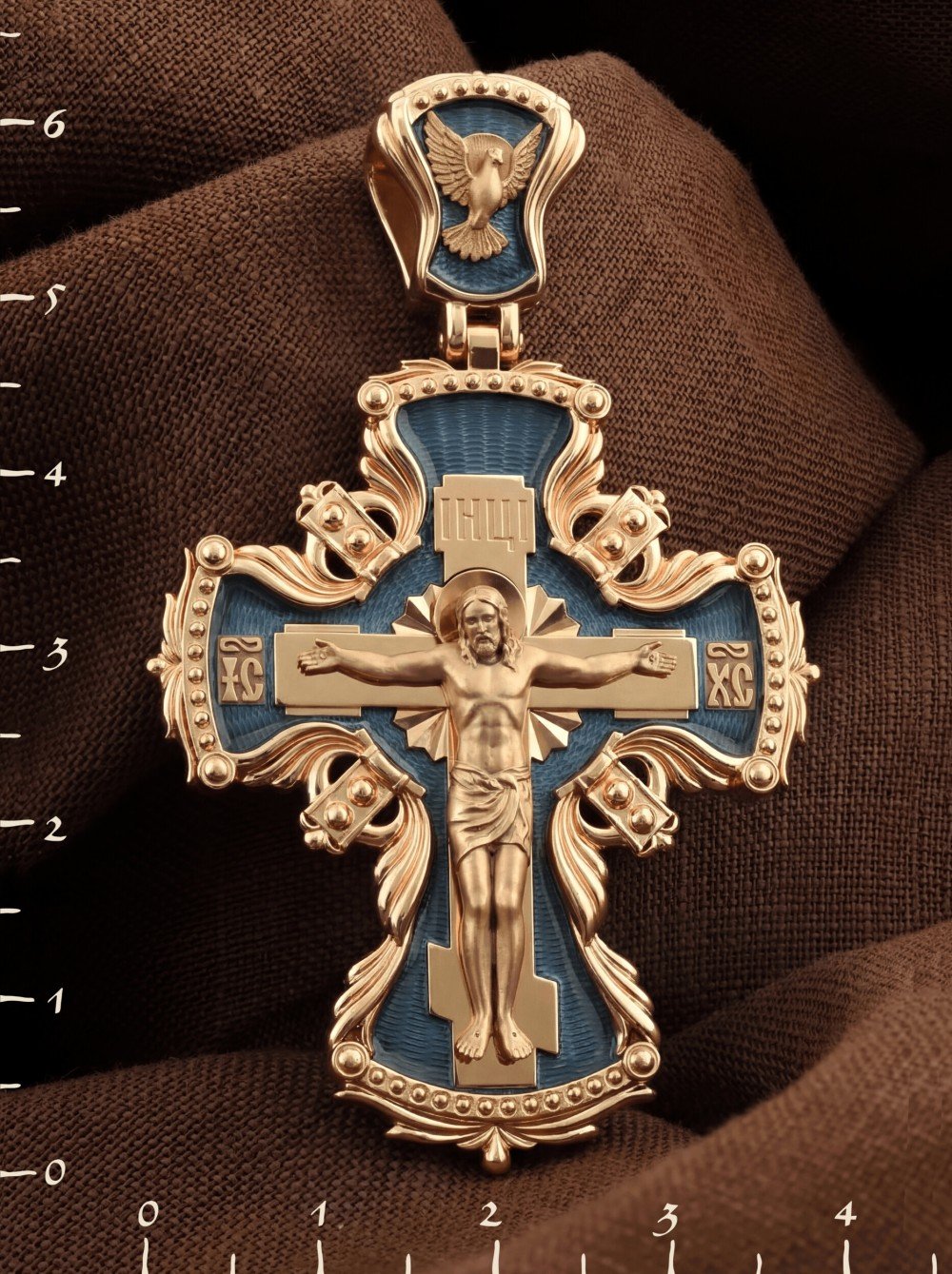 Крест из золота c эмаль