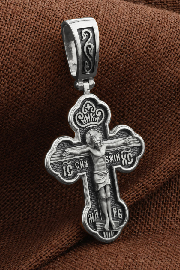 Крест из белого золота