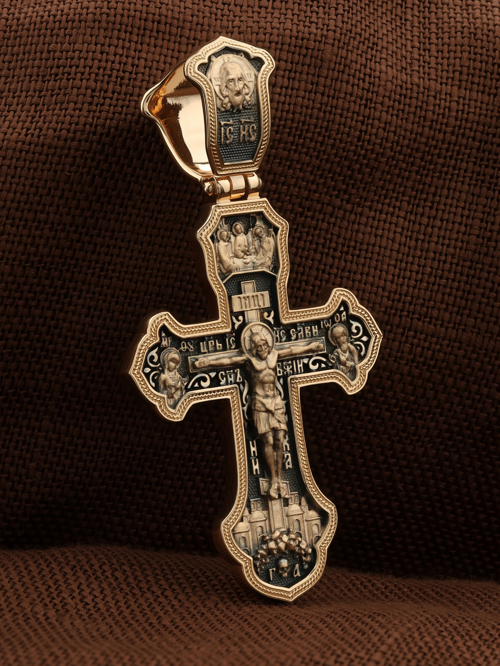 Крест из золота