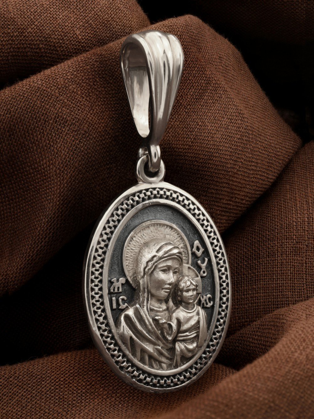 Образок из белого золота