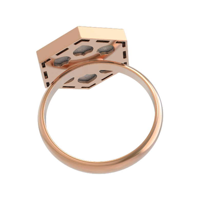 Кольцо из золота c перламутром