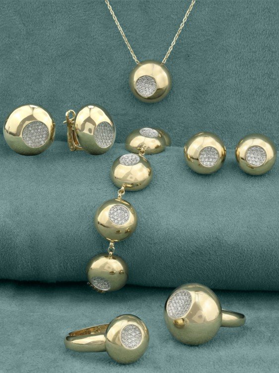 Браслет из лимонного золота c бриллиантами