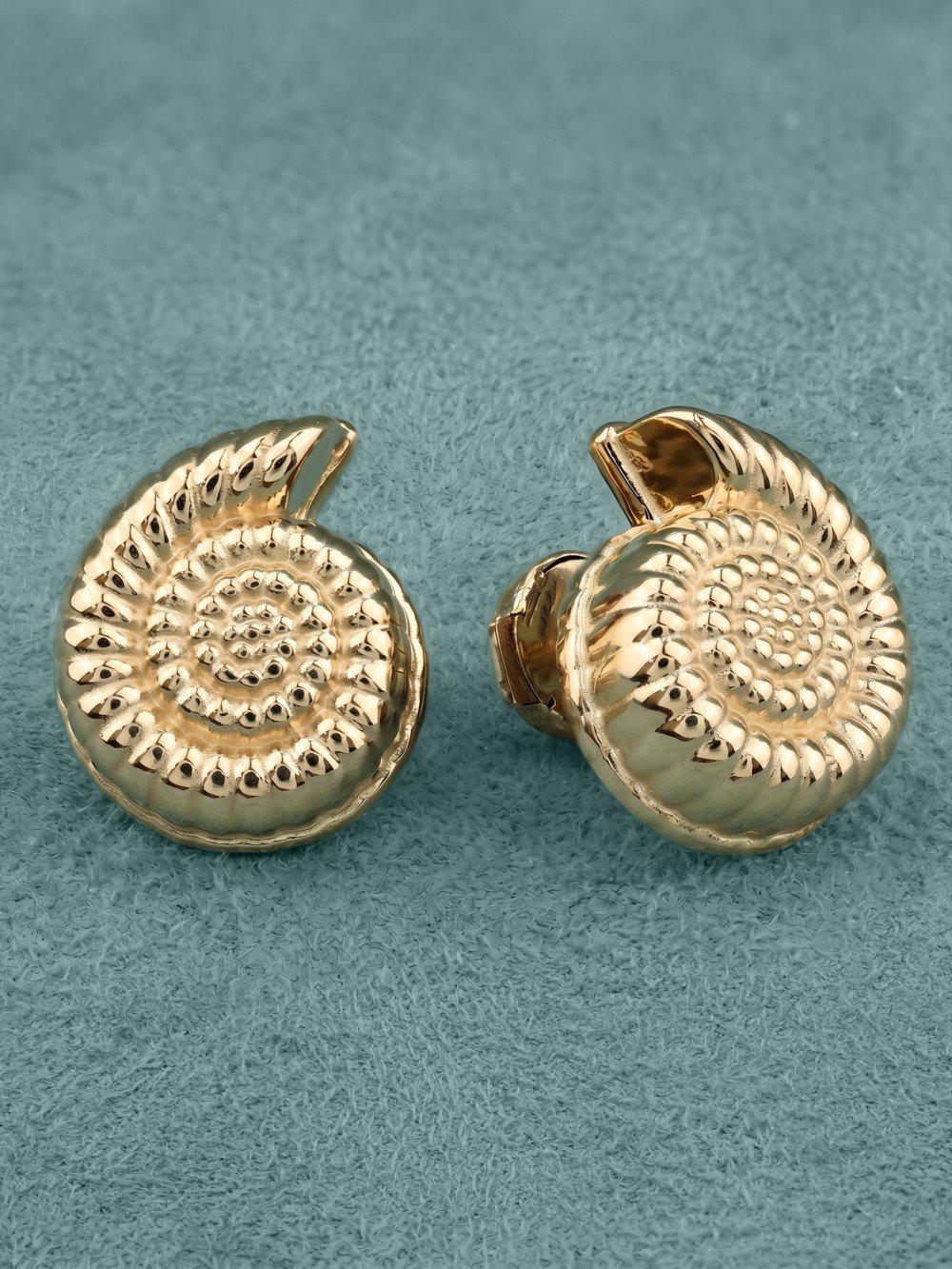 Серьги из золота