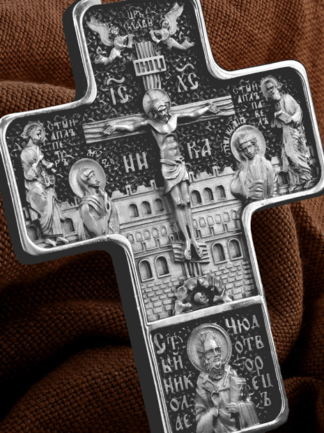 Крест из белого золота