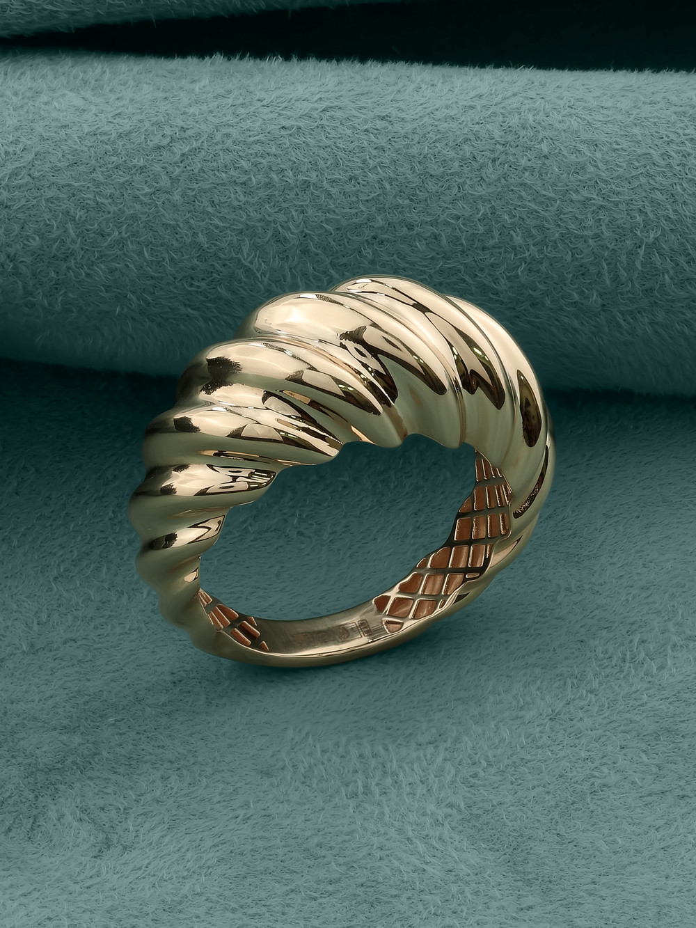 Кольцо из золота