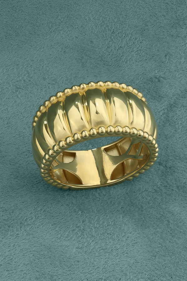 Кольцо из лимонного золота