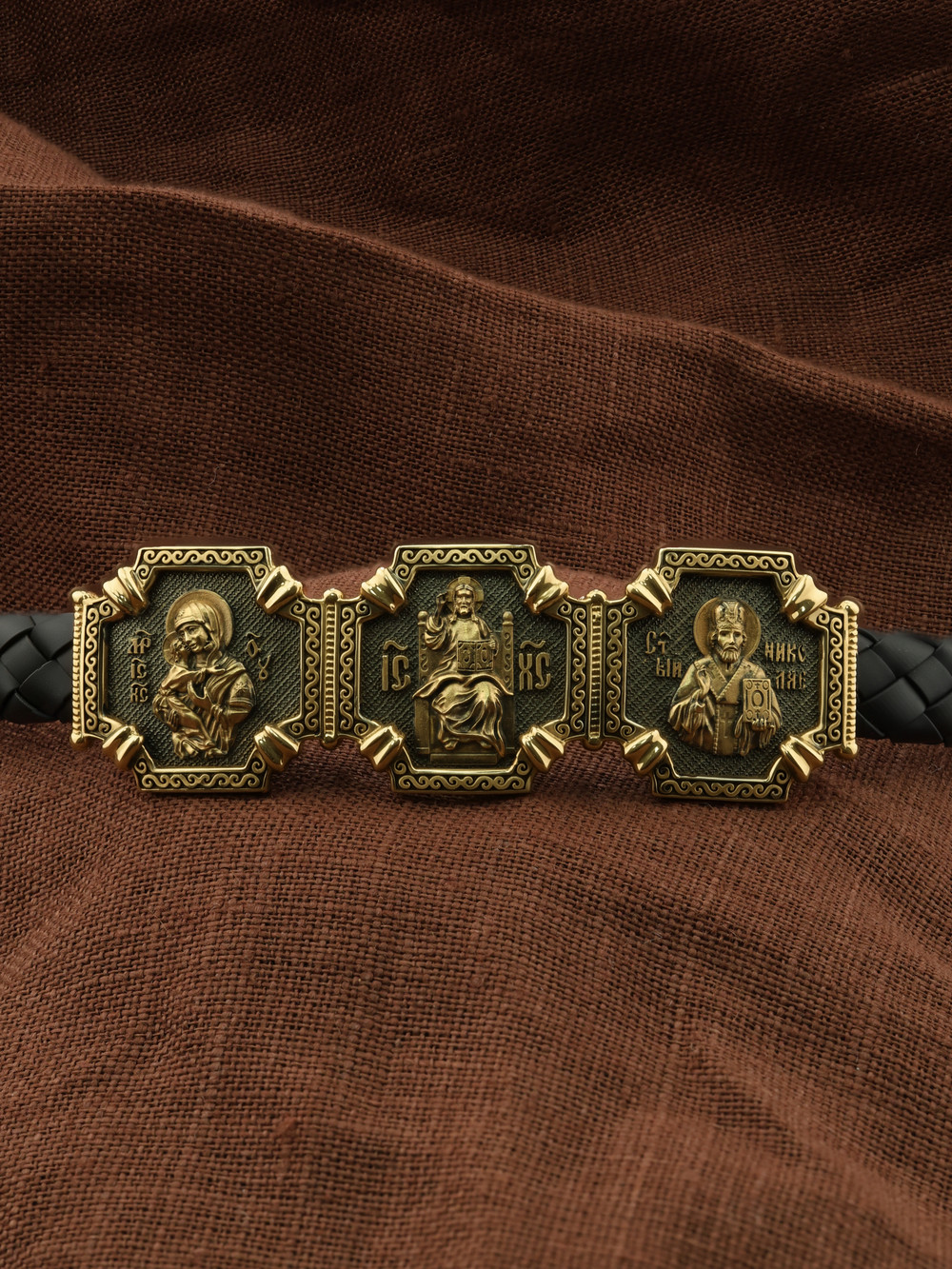 Браслет из лимонного золота c шнурком