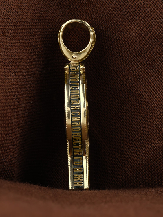 Крест из лимонного золота c эбеновым деревом