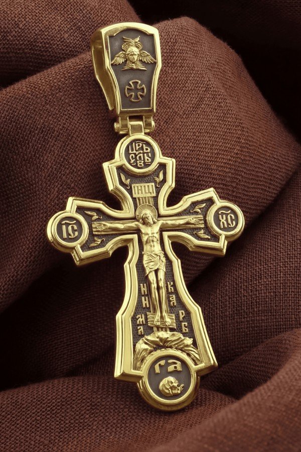 Крест из лимонного золота