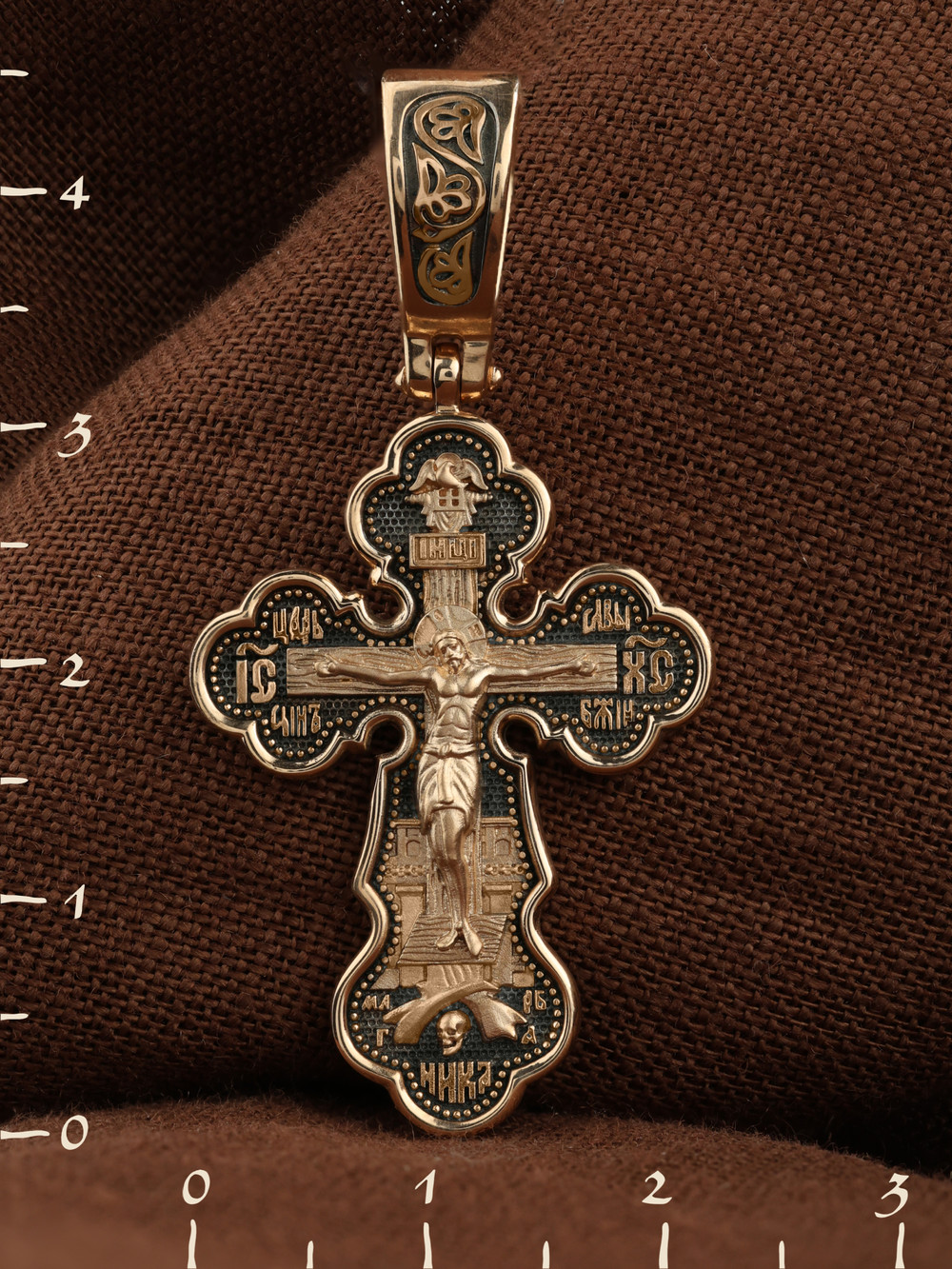 Крест из золота