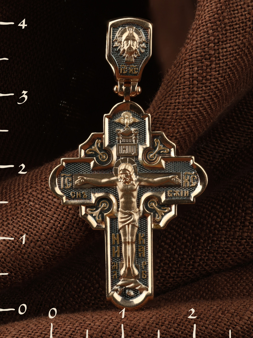 Крест из золота