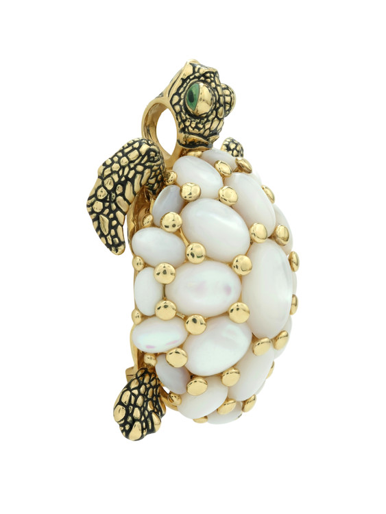 Брошь из лимонного золота c эмаль и перламутром