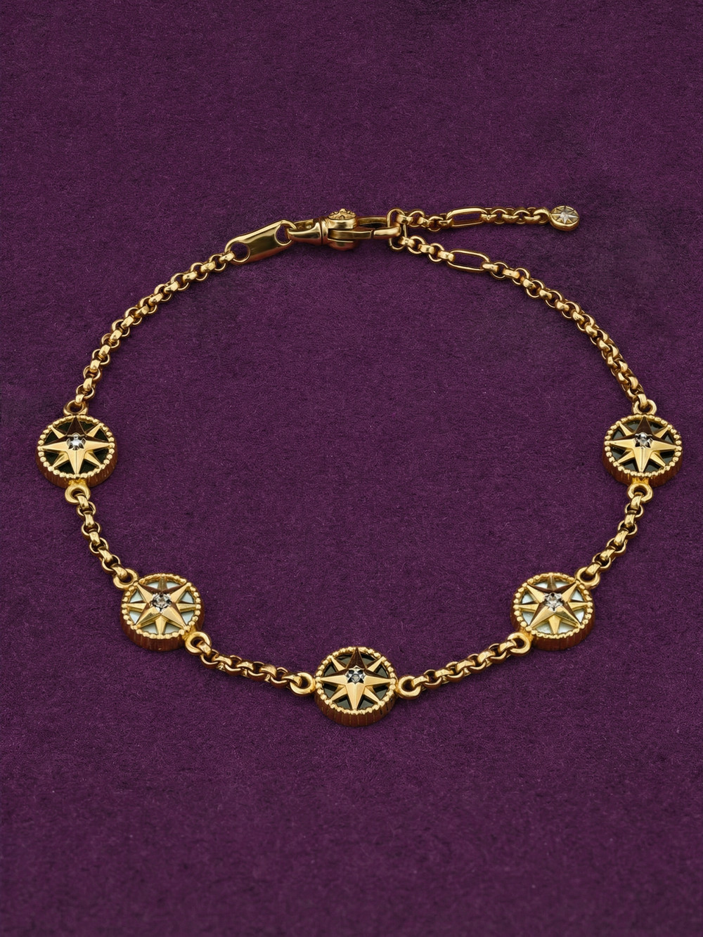 Браслет из лимонного золота c бриллиантами, ониксом и перламутром