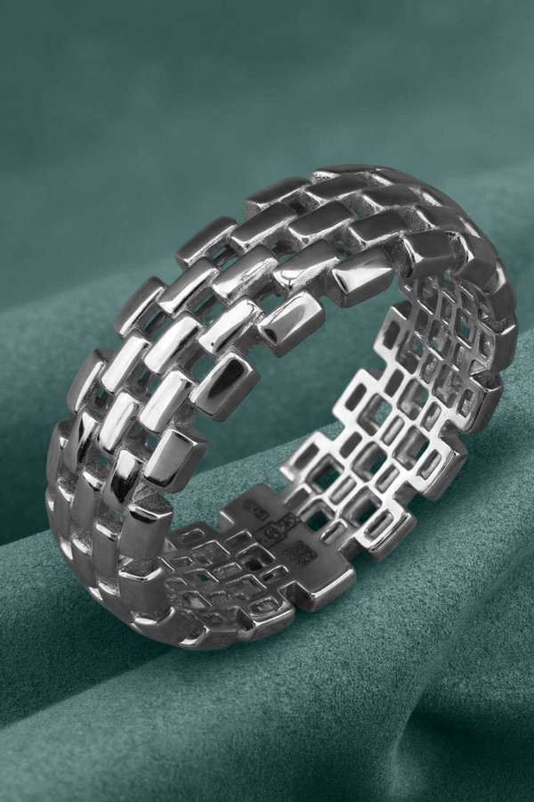 Кольцо из белого золота