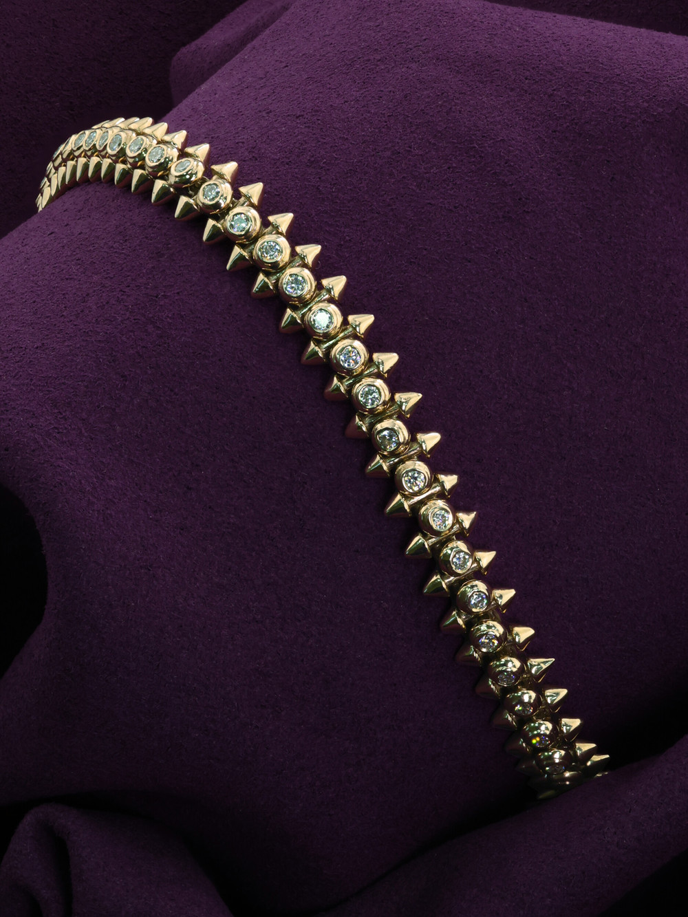 Браслет из лимонного золота c бриллиантами