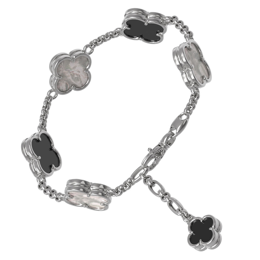 Браслет из белого золота c ониксом и перламутром