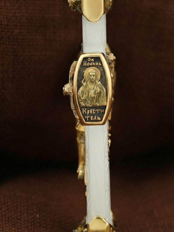 Крест из лимонного золота c бивнем мамонта