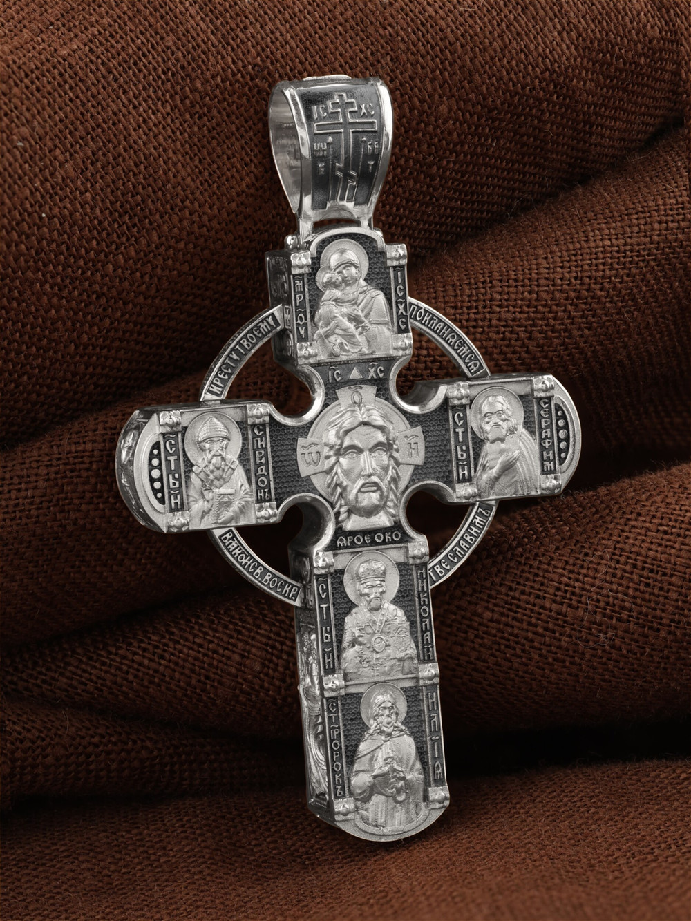 Крест из белого золота