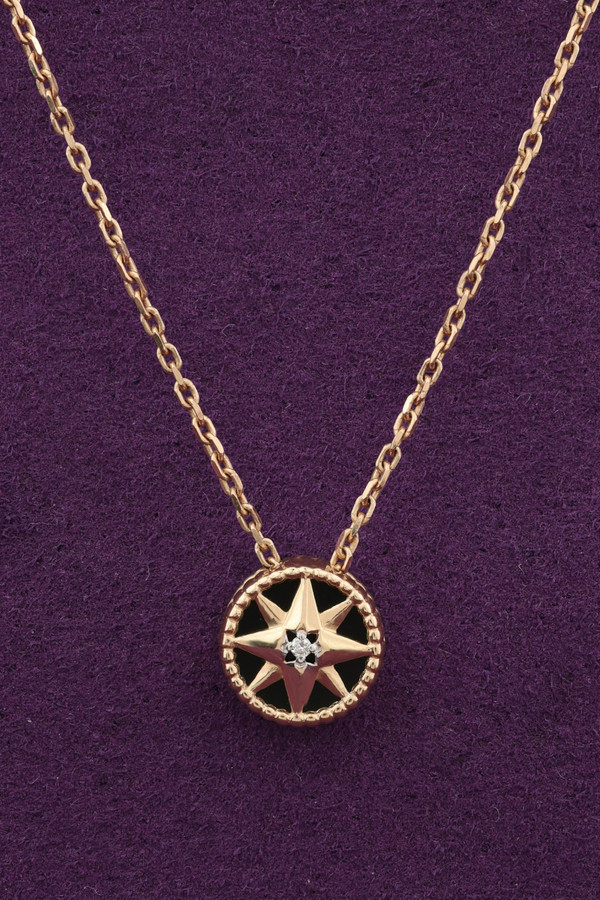 Колье из золота c бриллиантами и ониксом