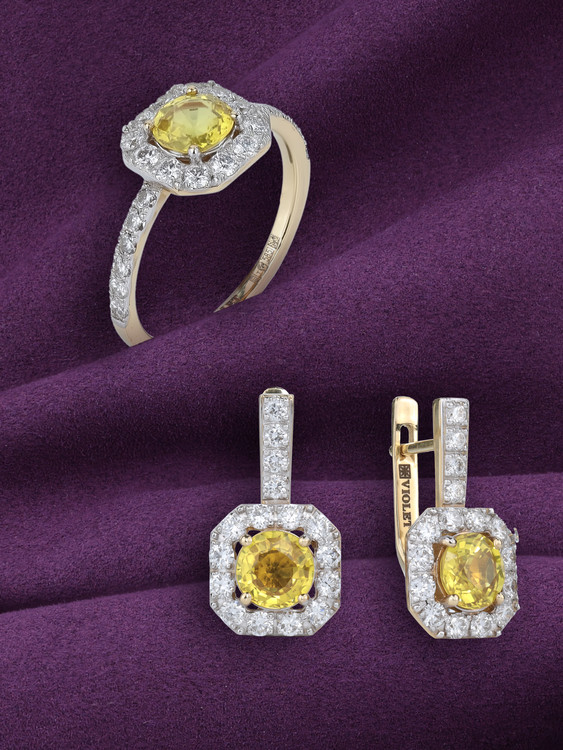 Кольцо из лимонного золота c бриллиантами и сапфиром