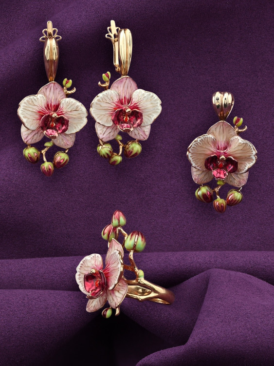 Серьги из золота c эмаль