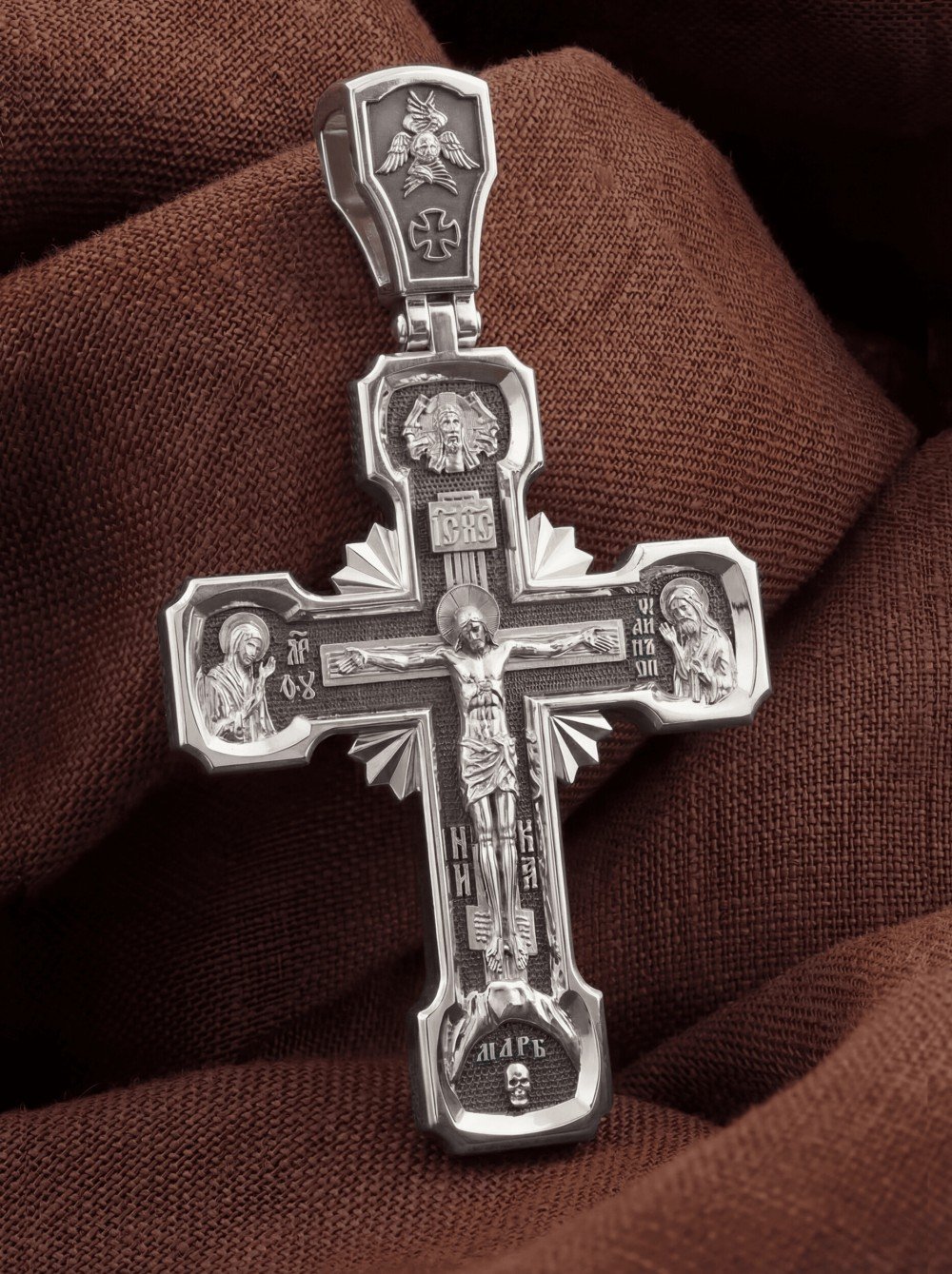 Крест из белого золота