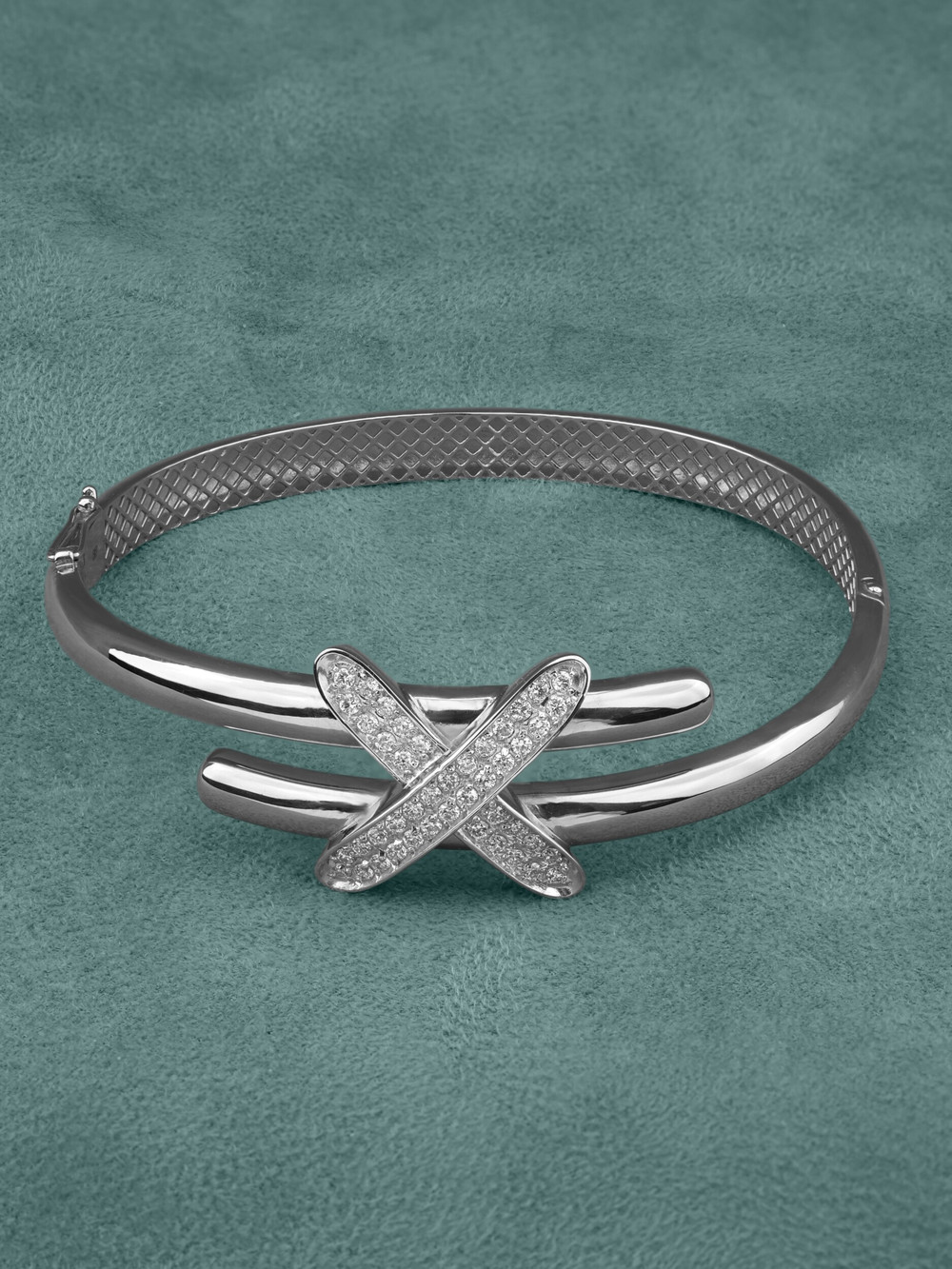 Браслет из белого золота c бриллиантами