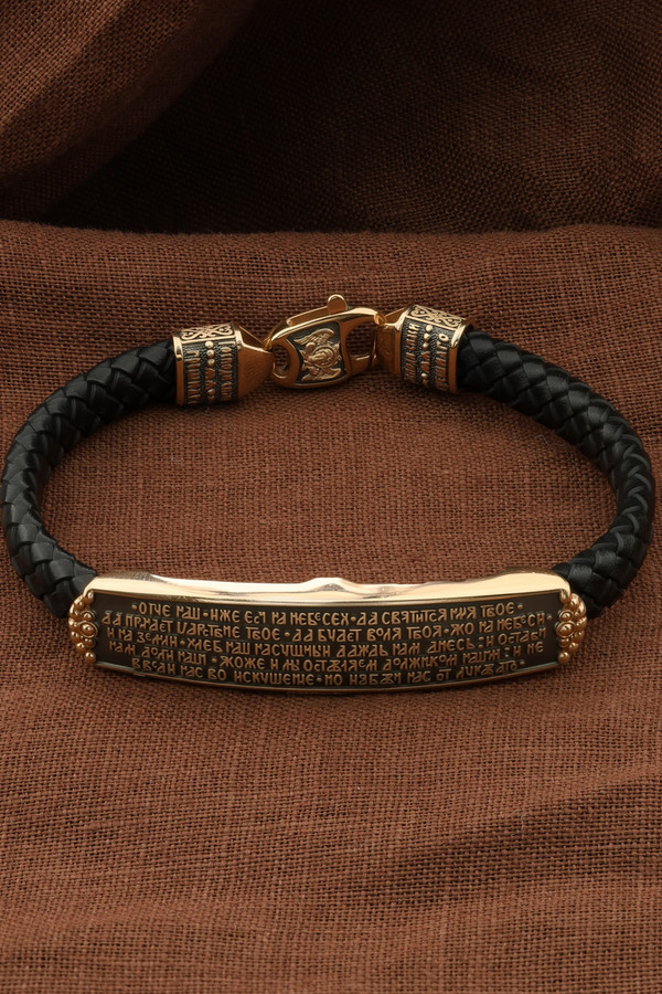 Браслет из золота c шнурком