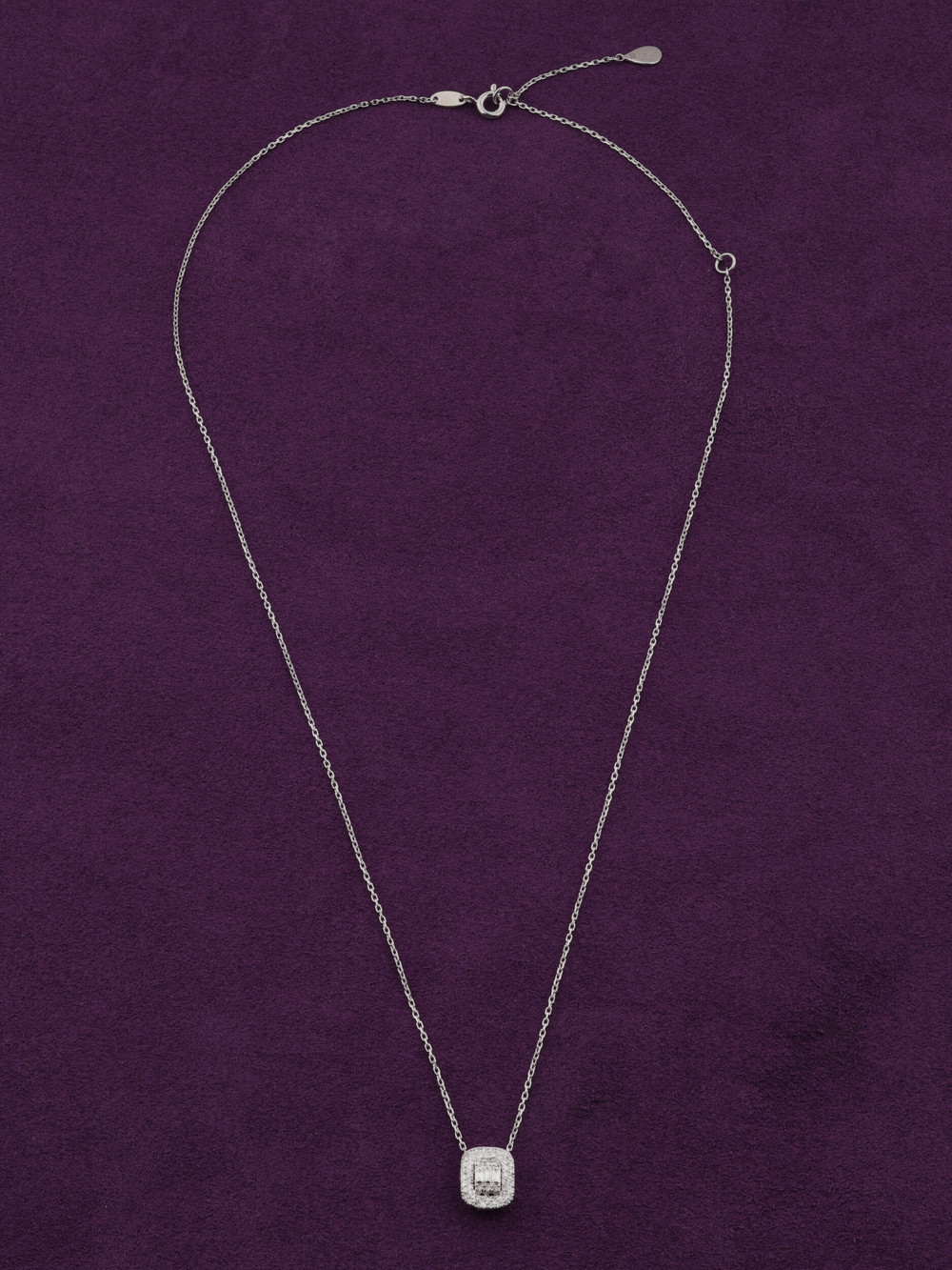 Колье из белого золота c бриллиантами