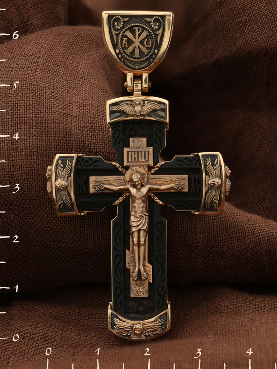 Крест из золота c эбеновым деревом