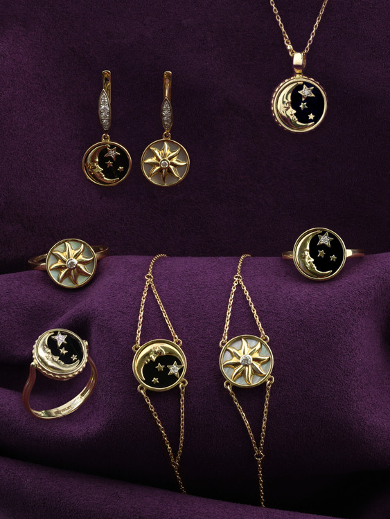 Браслет из лимонного золота c бриллиантами и перламутром