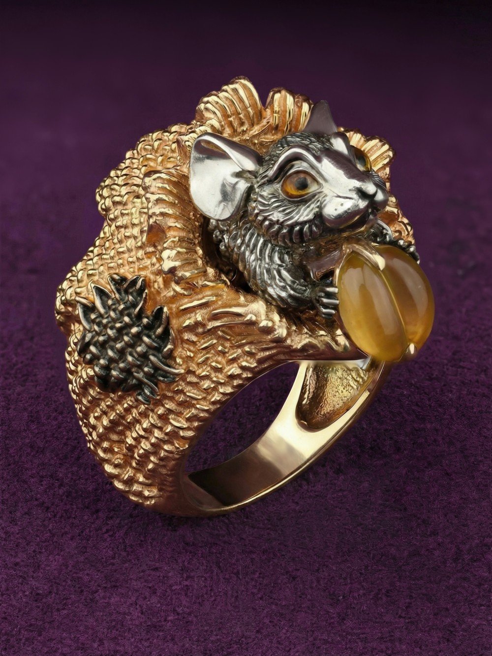 Кольцо из лимонного золота c эмаль и янтарём