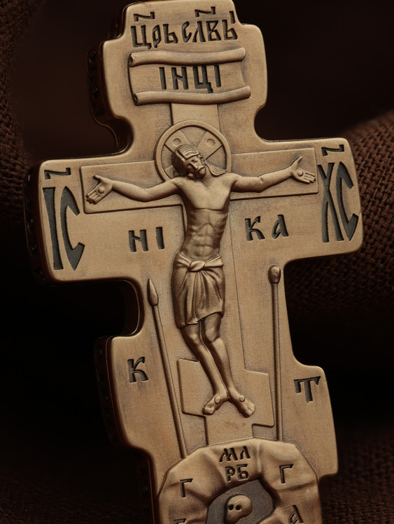 Крест из золота