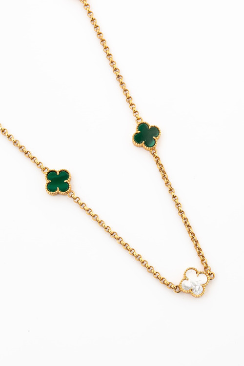 Колье из золота c малахитом и перламутром