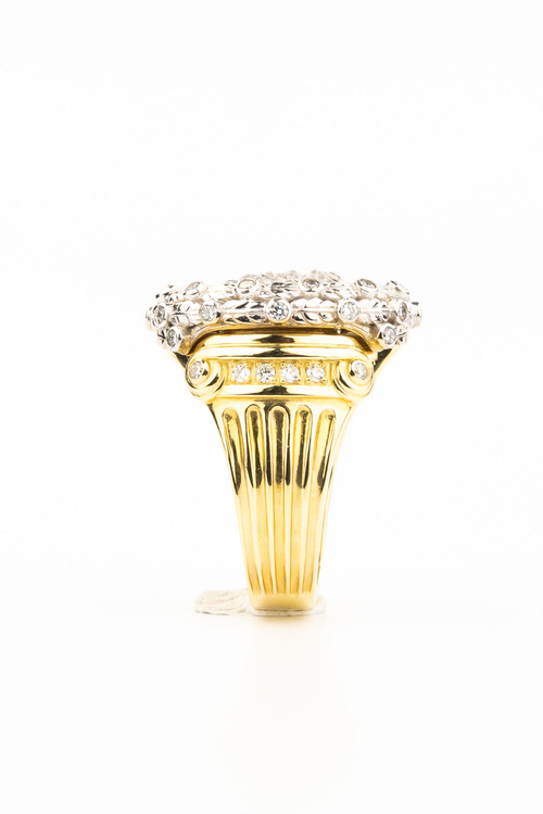 Кольцо из лимонного золота c бриллиантами и ониксом