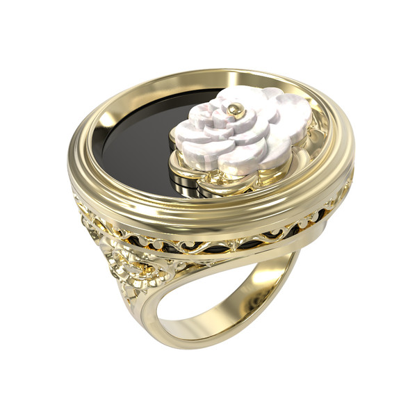 Кольцо из лимонного золота c ониксом и перламутром