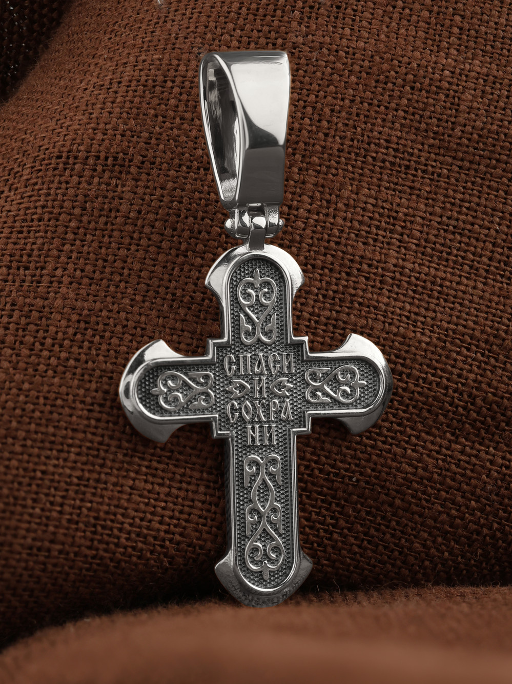 Крест из белого золота