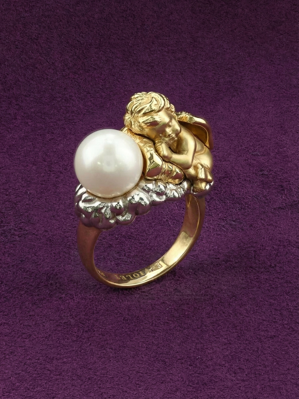 Кольцо из лимонного золота c жемчугом