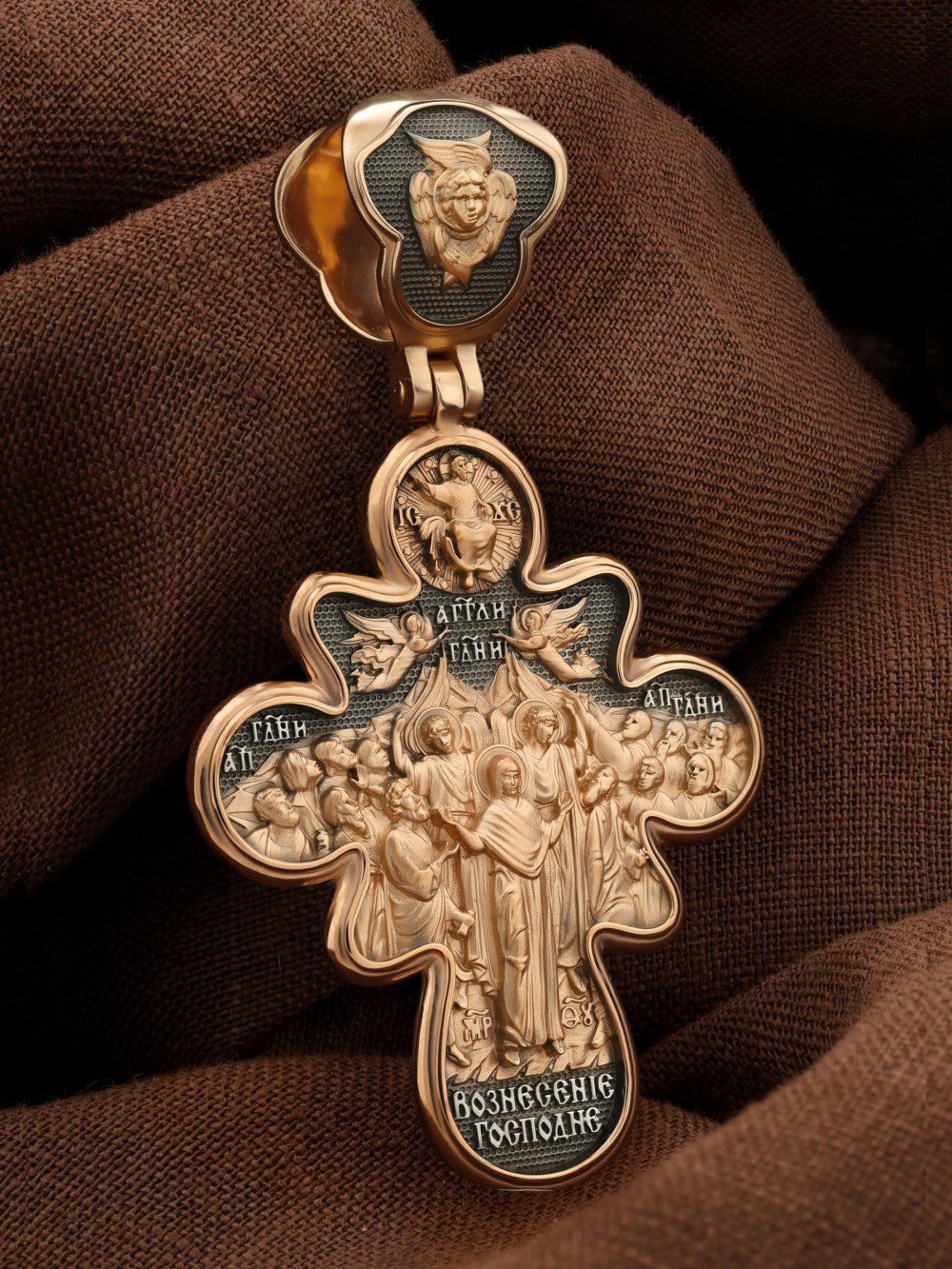 Крест из золота
