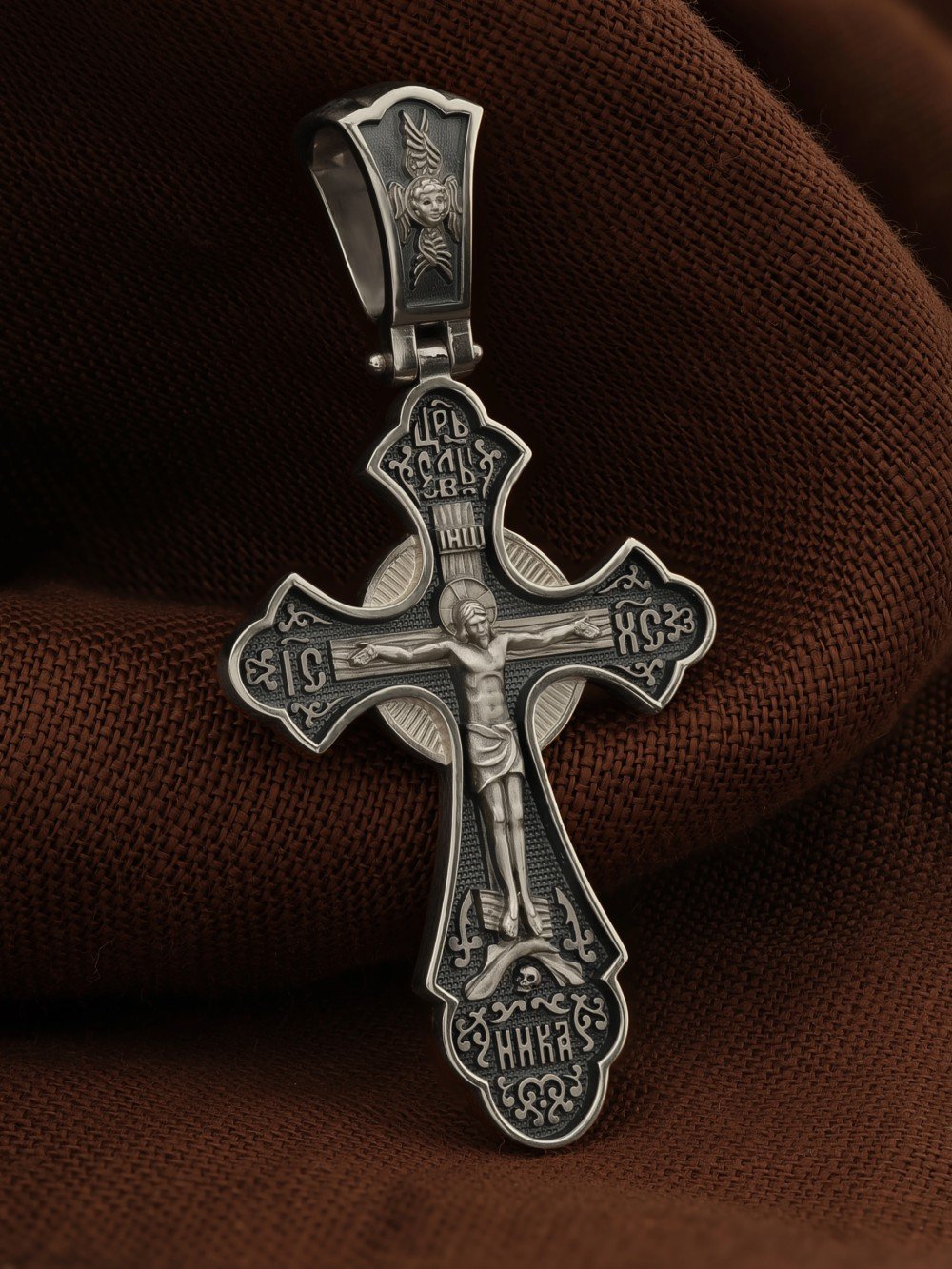 Крест из белого золота