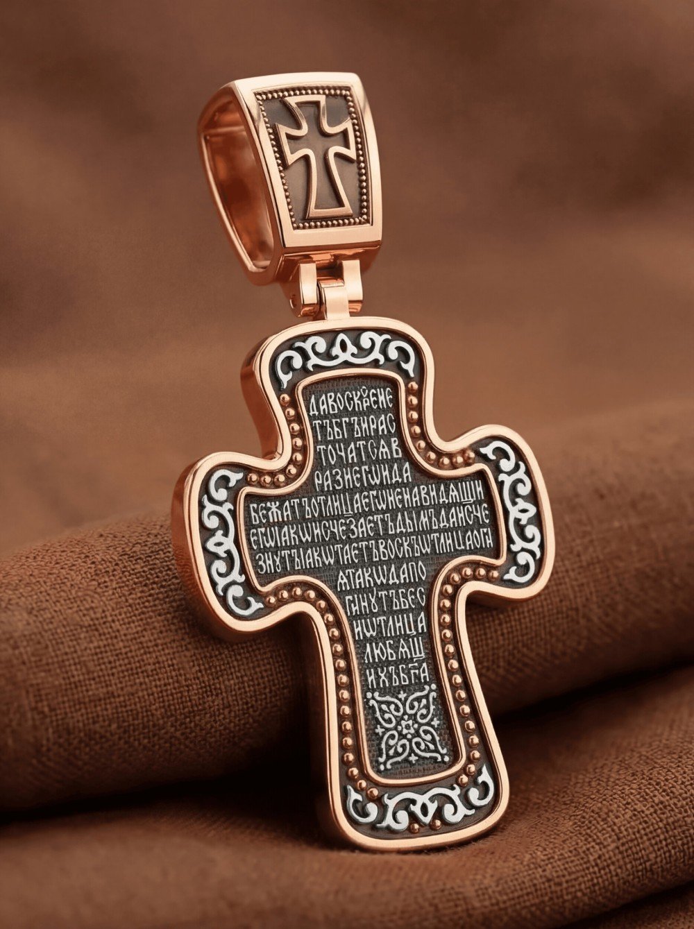 Крест из золота