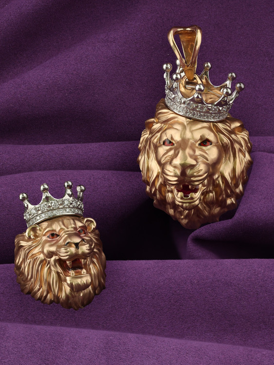 Кольцо из золота c эмаль и бриллиантами