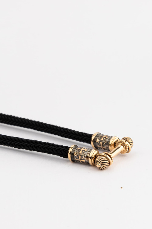 Шнурок шёлковый из золота c шёлковым шнурком