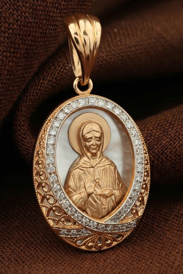 Образок из золота c бриллиантами и перламутром