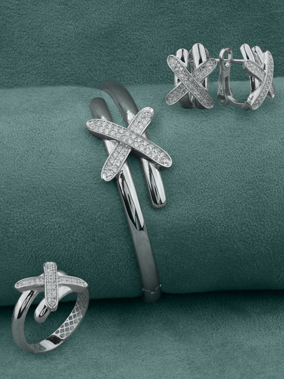 Браслет из белого золота c бриллиантами