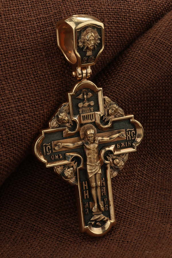 Крест из золота