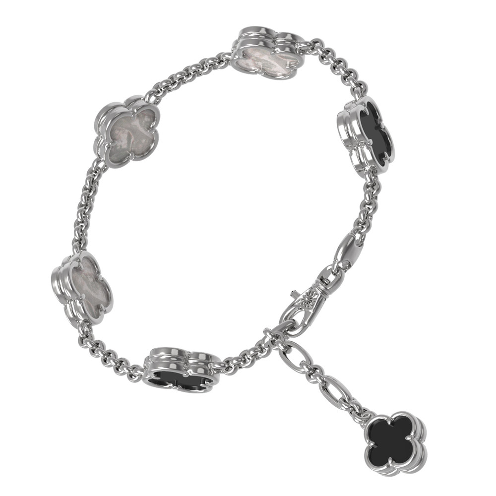 Браслет из белого золота c ониксом и перламутром