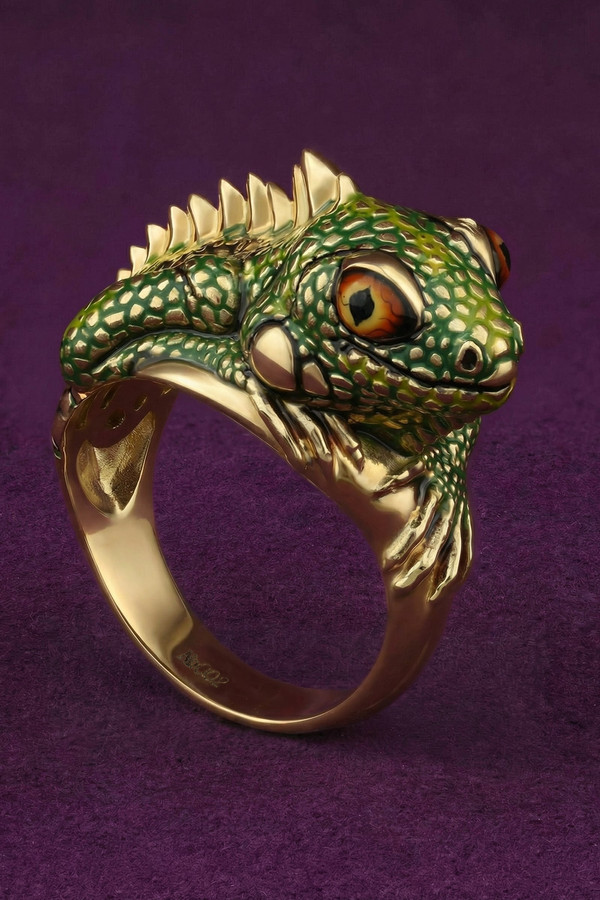 Кольцо из лимонного золота c эмаль и рубином